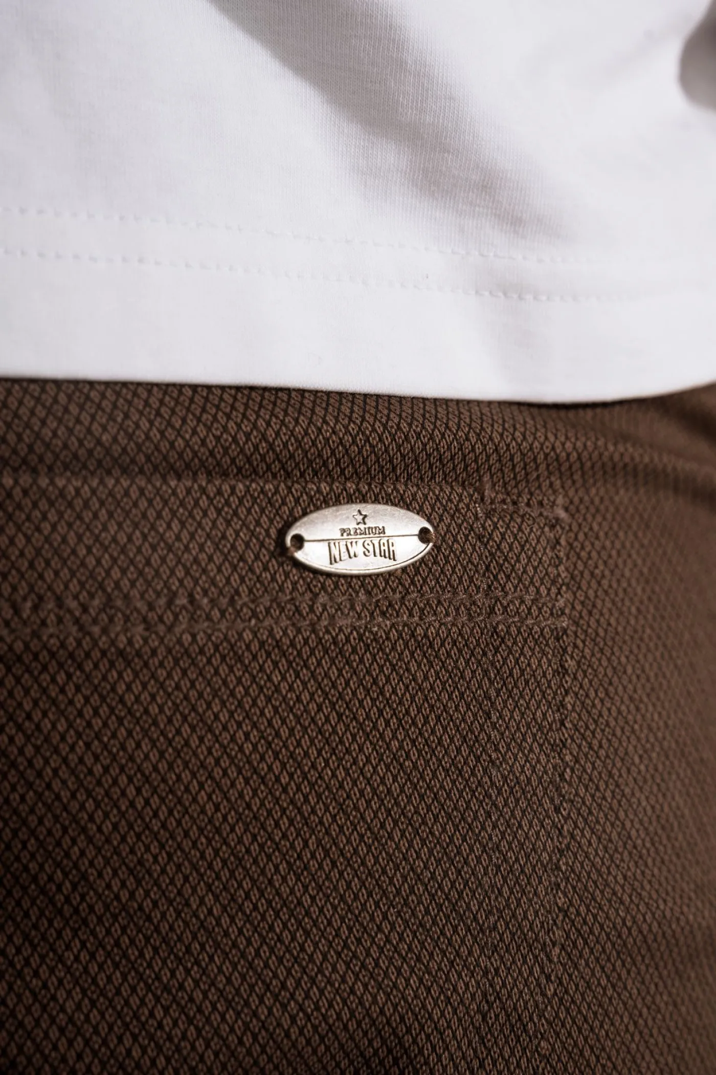 0256 Nyon printed twill