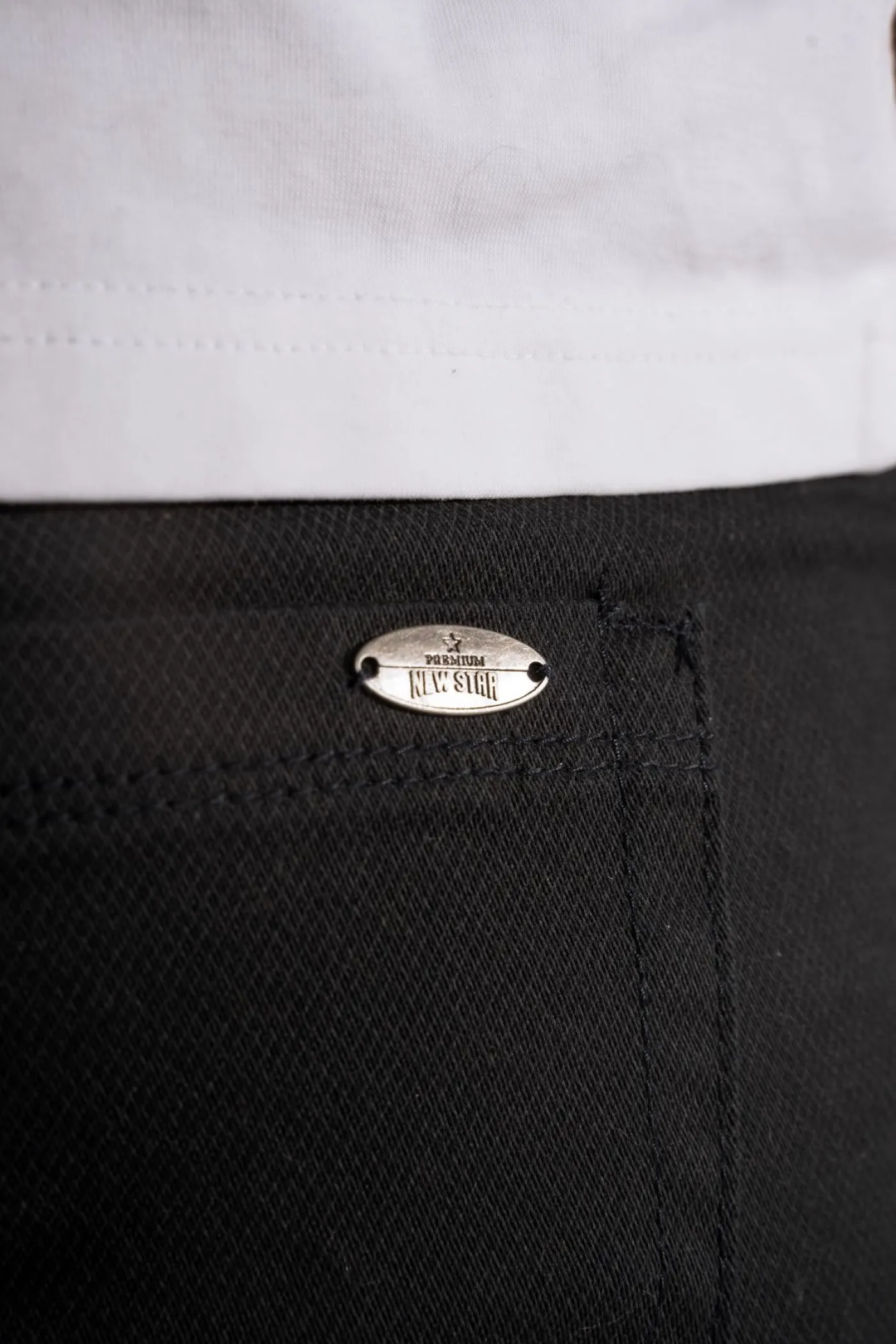 0256 Nyon printed twill