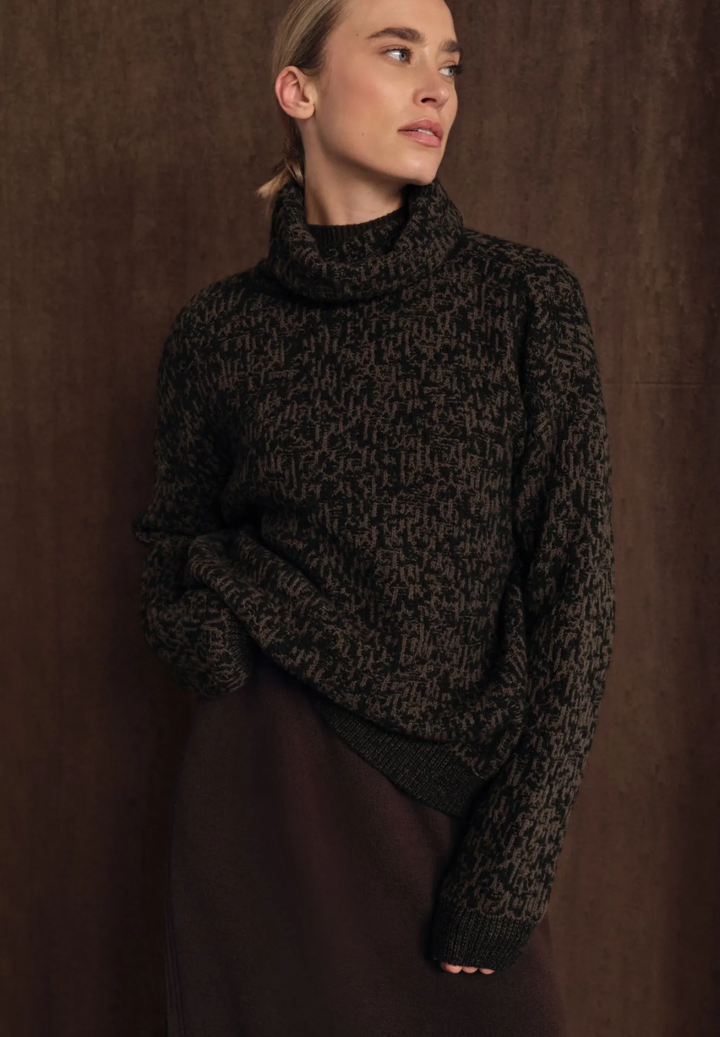 A303558 cosy bi-colored Sweater