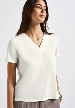 A323335 linen look v-neck shirt