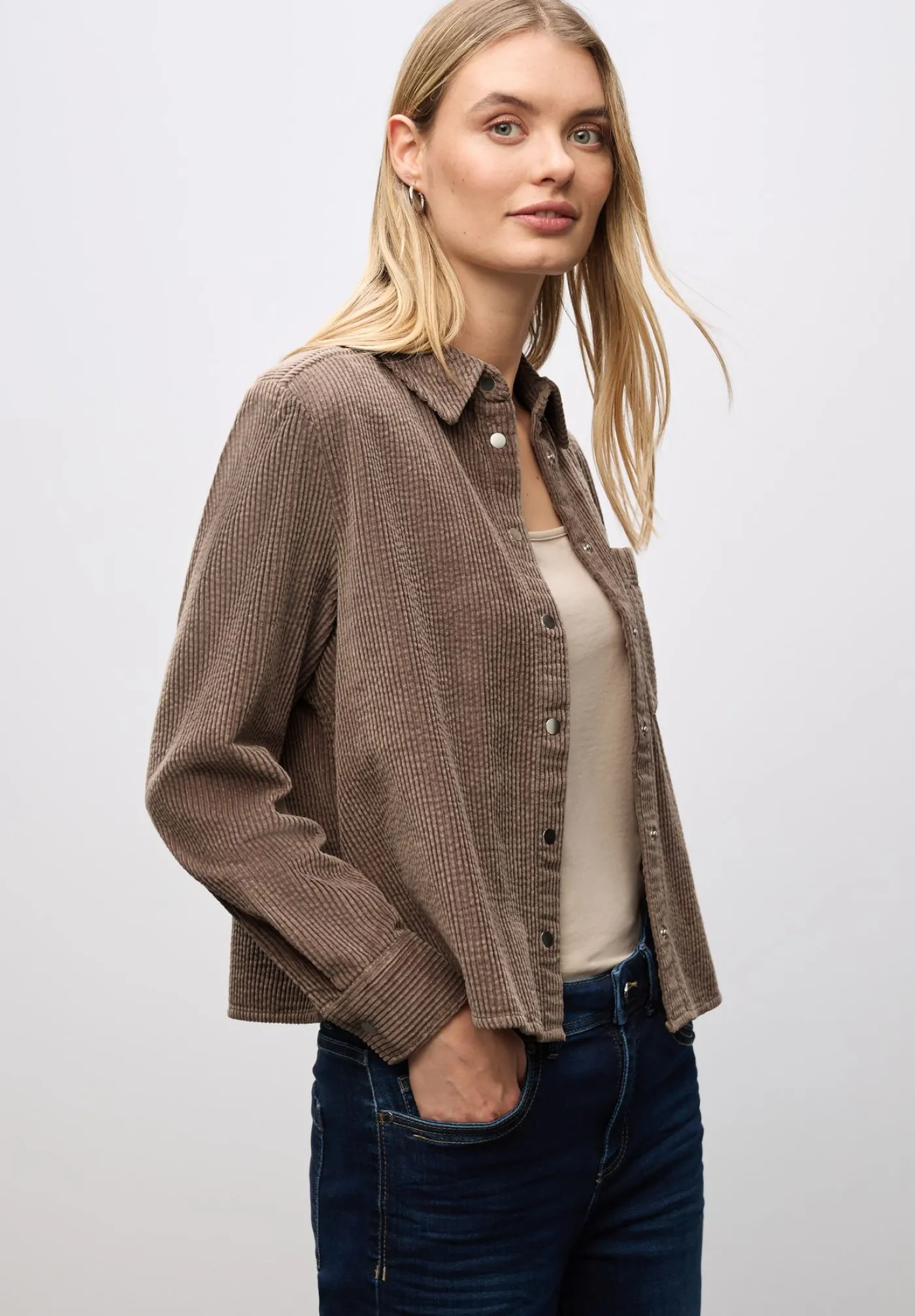 A346059 LTD QR Courduroy shirtcolla