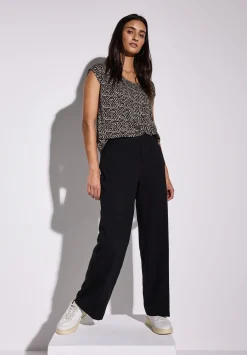 A323166 printed jersey top