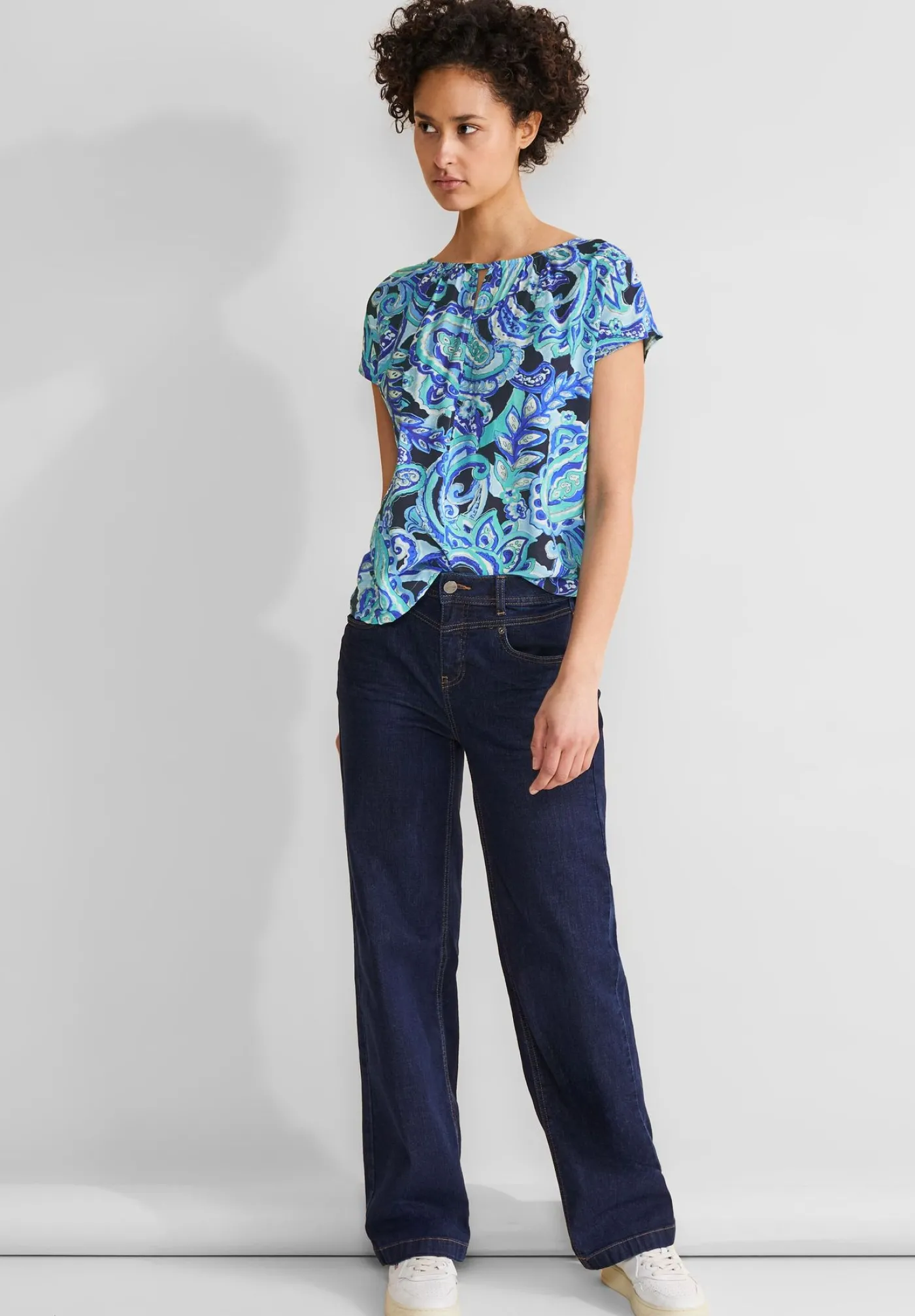 A321161 printed mat-mix shirt w.cut