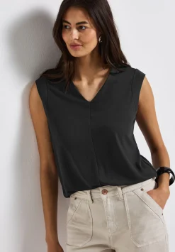 A323329 silk look structure v-neck