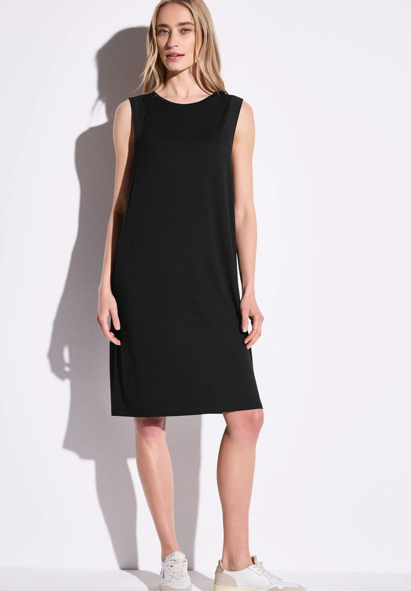 A144502 T-Shirt Dress_solid
