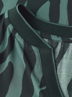 A346048 Tunic blouse w elastic tape