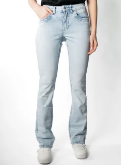 Babette light bleach