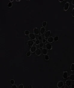 Blouse allover embroidery