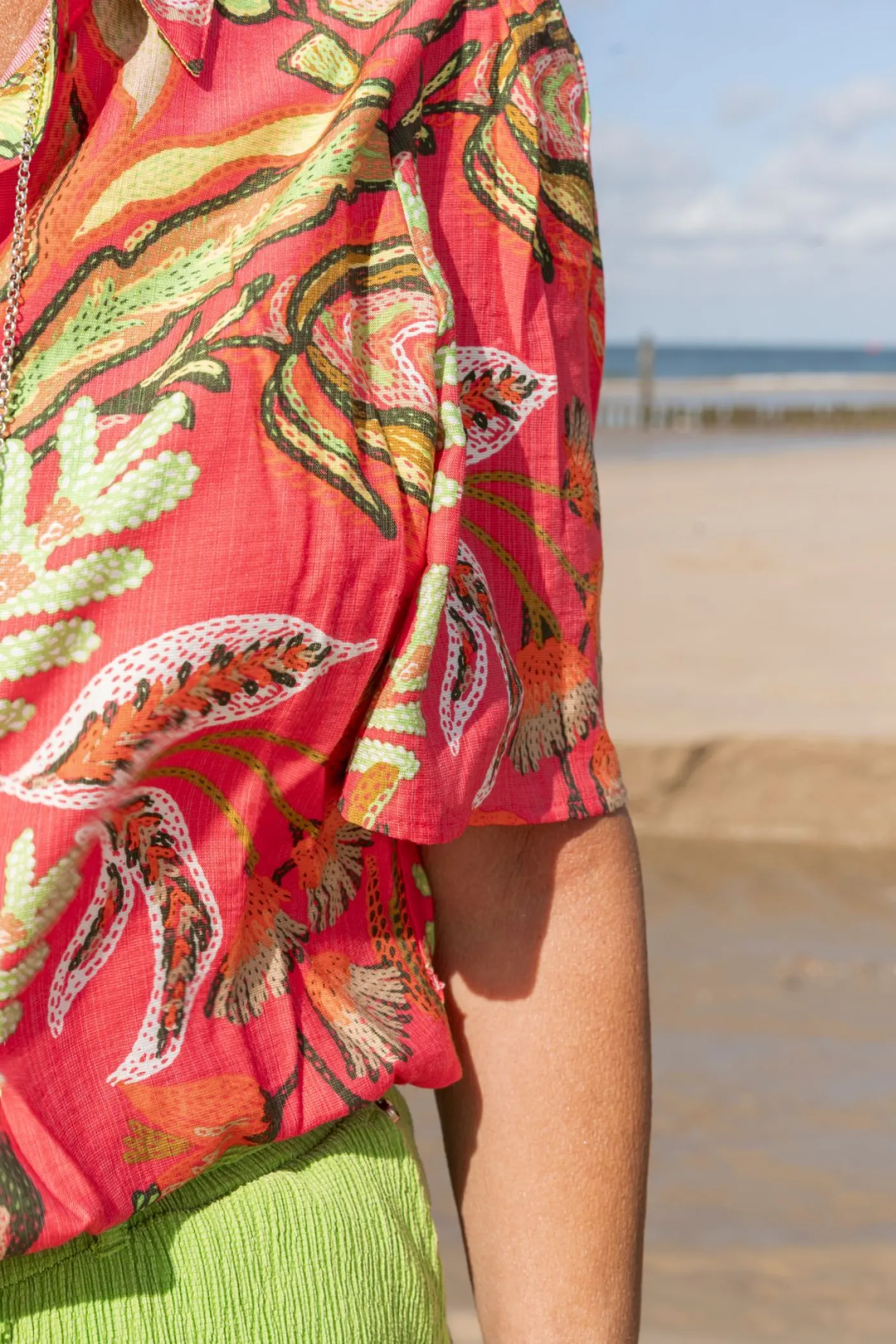 Blouse Blooming Floral Stitch