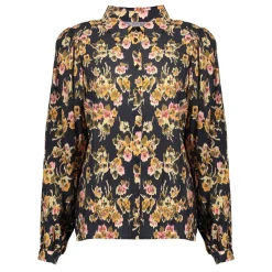 Blouse flowers