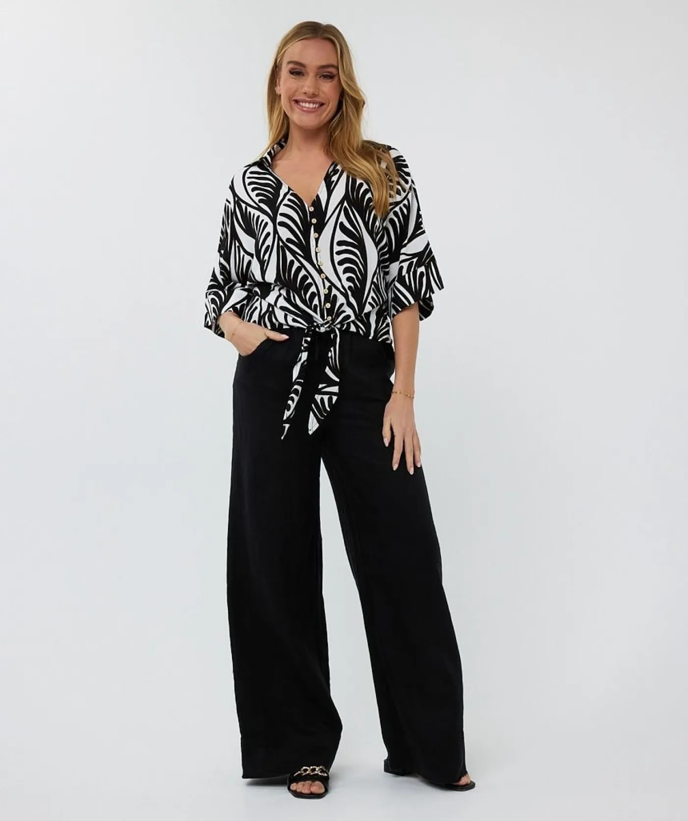 Blouse knot Summer vibes