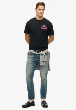 Cl Great outdoors chest tee