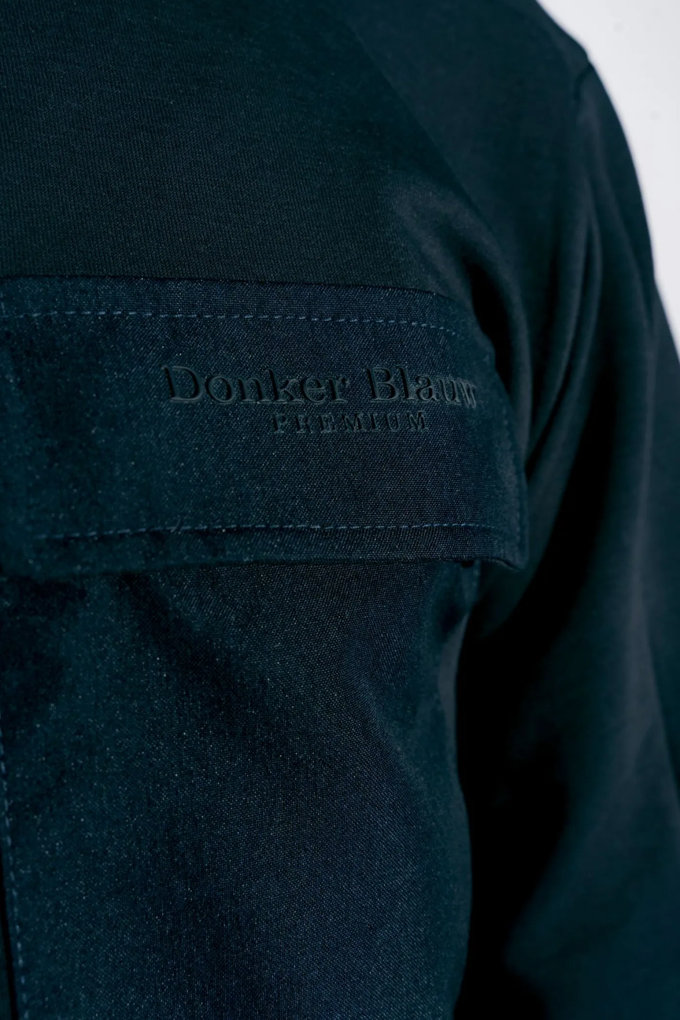 Db-23 Crewneck