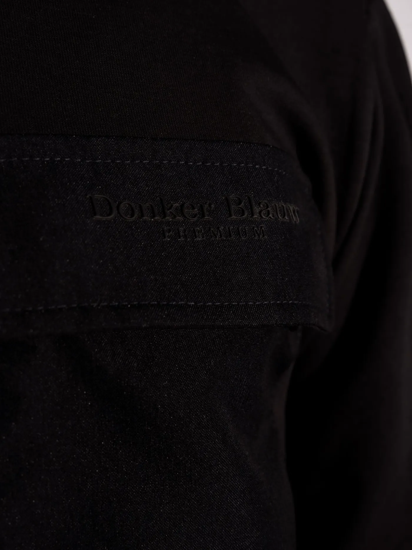 Db-23 Crewneck