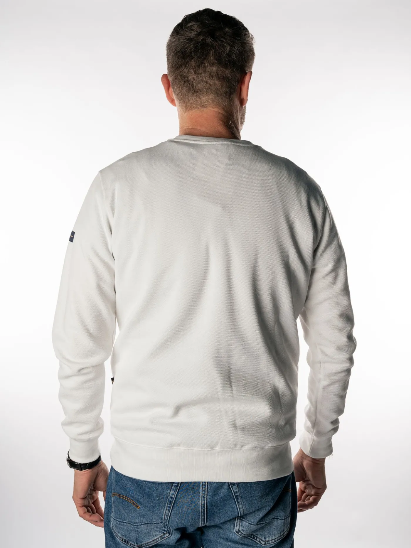 DB-12 pique crewneck