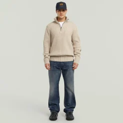 Essential half zip knit