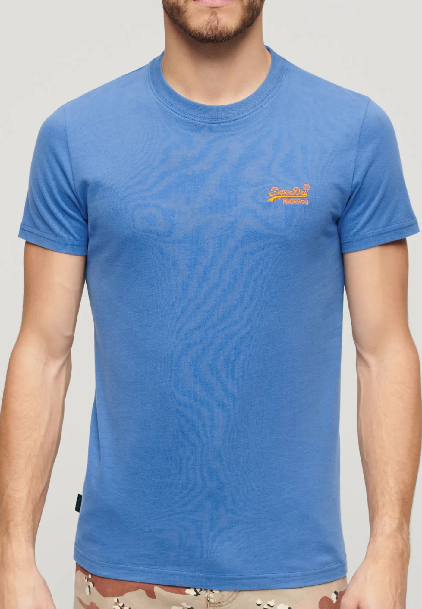 Essential logo emb tee