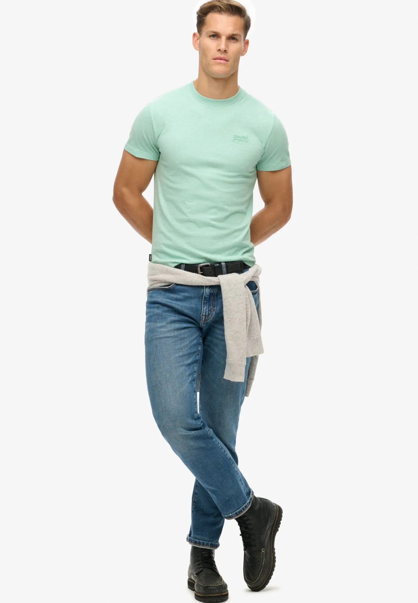 Essential logo emb tee