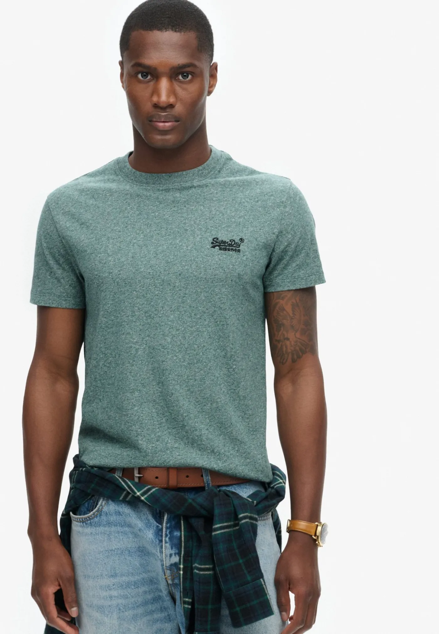 Essential logo emb tee