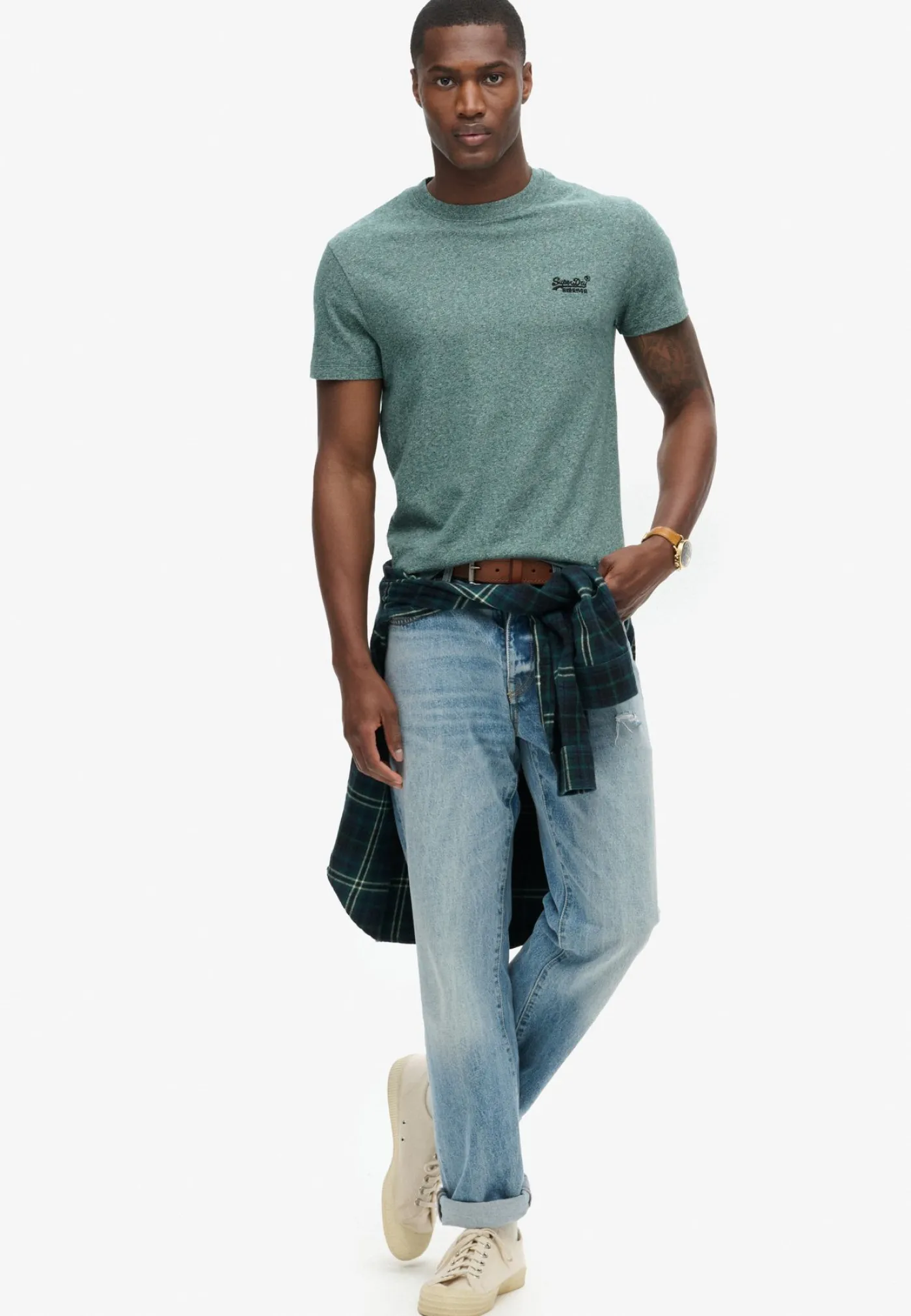 Essential logo emb tee