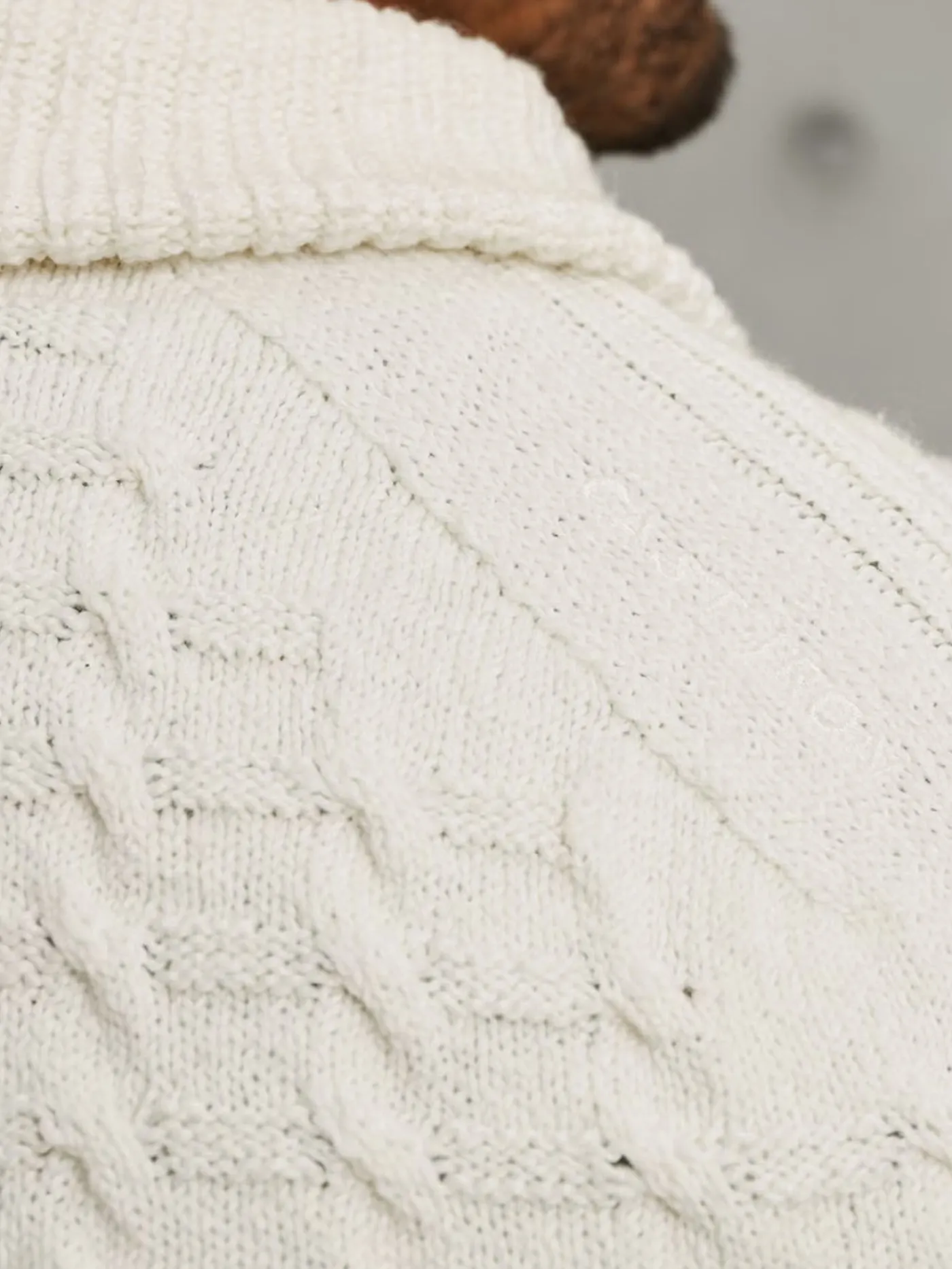 Half zip collar cotton boucle