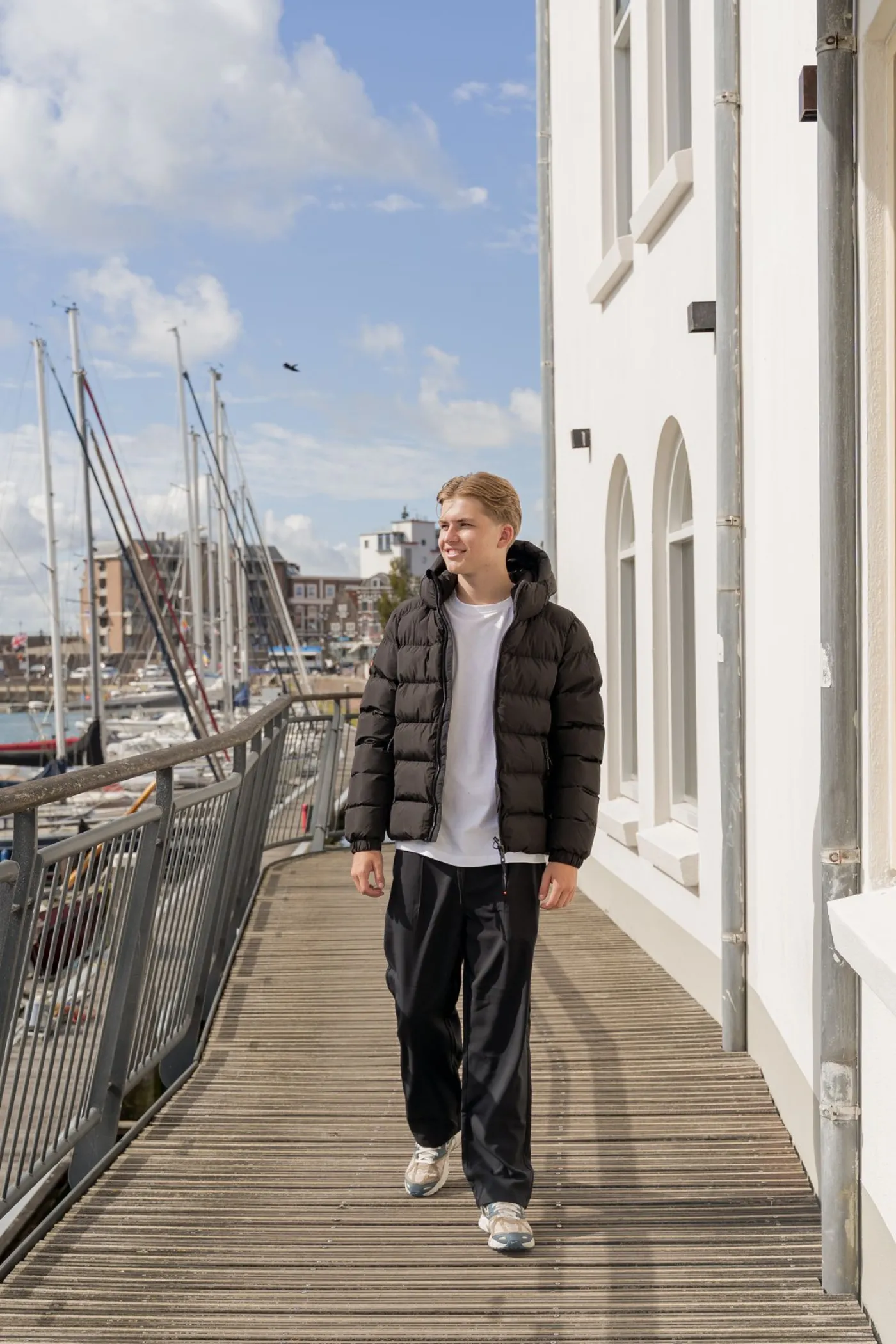 Hooded sports puffer jacket