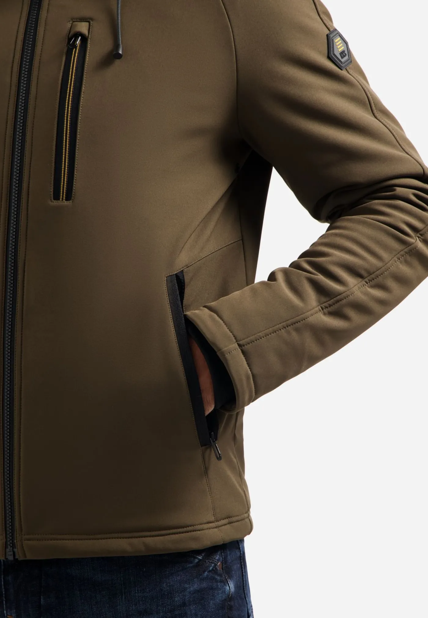 Jacket Short Fit Hooded Softshell Stretch