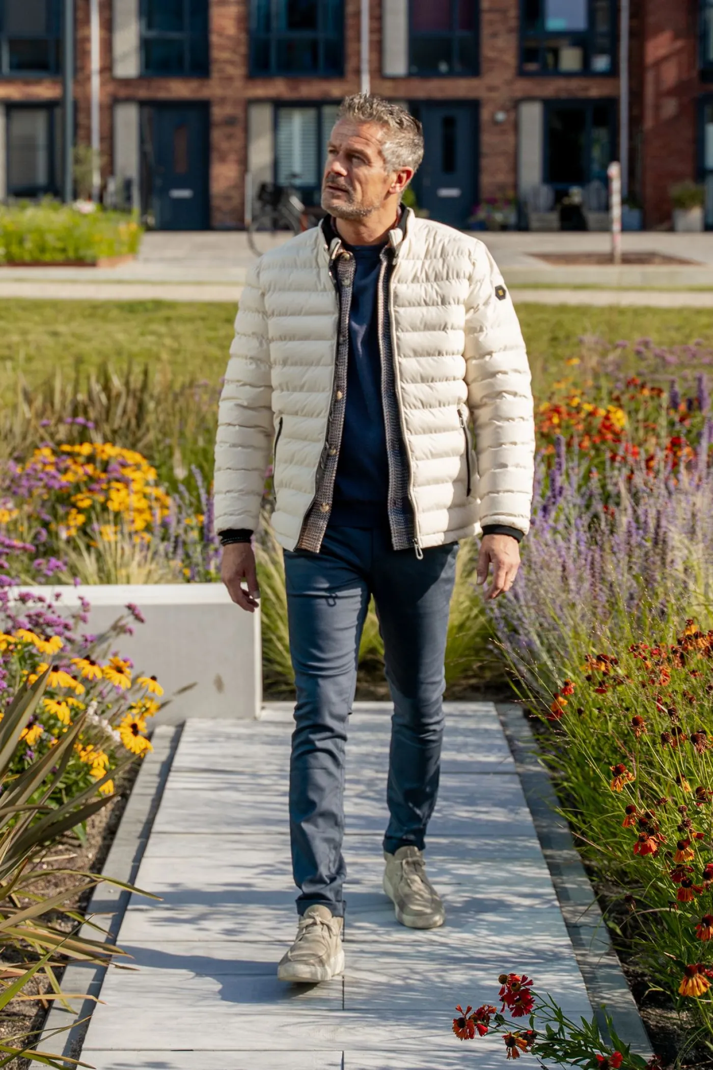 Jacket Short Fit Sealed