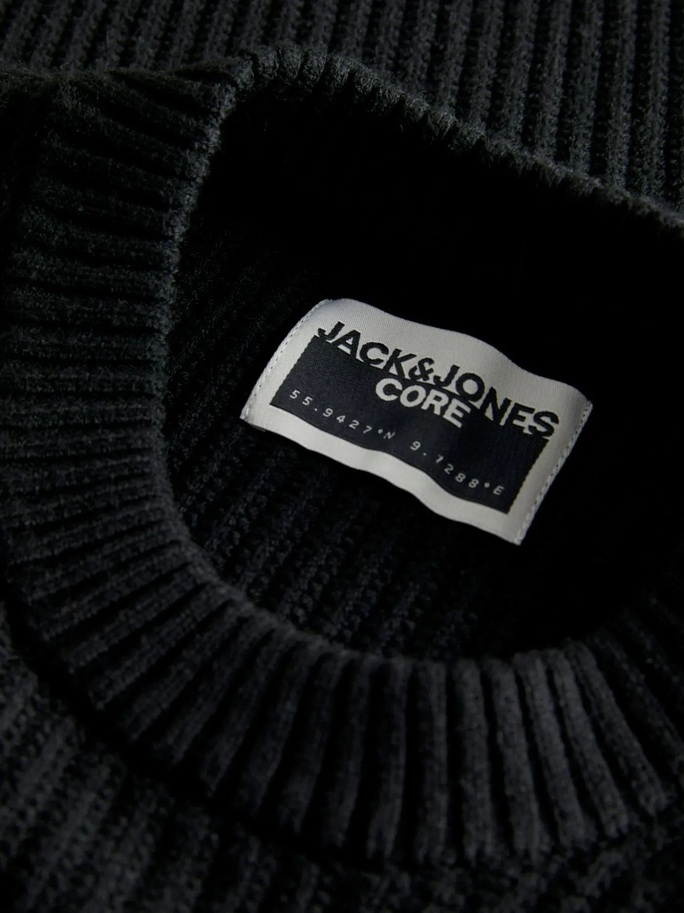 JCOGRID KNIT CREW NECK