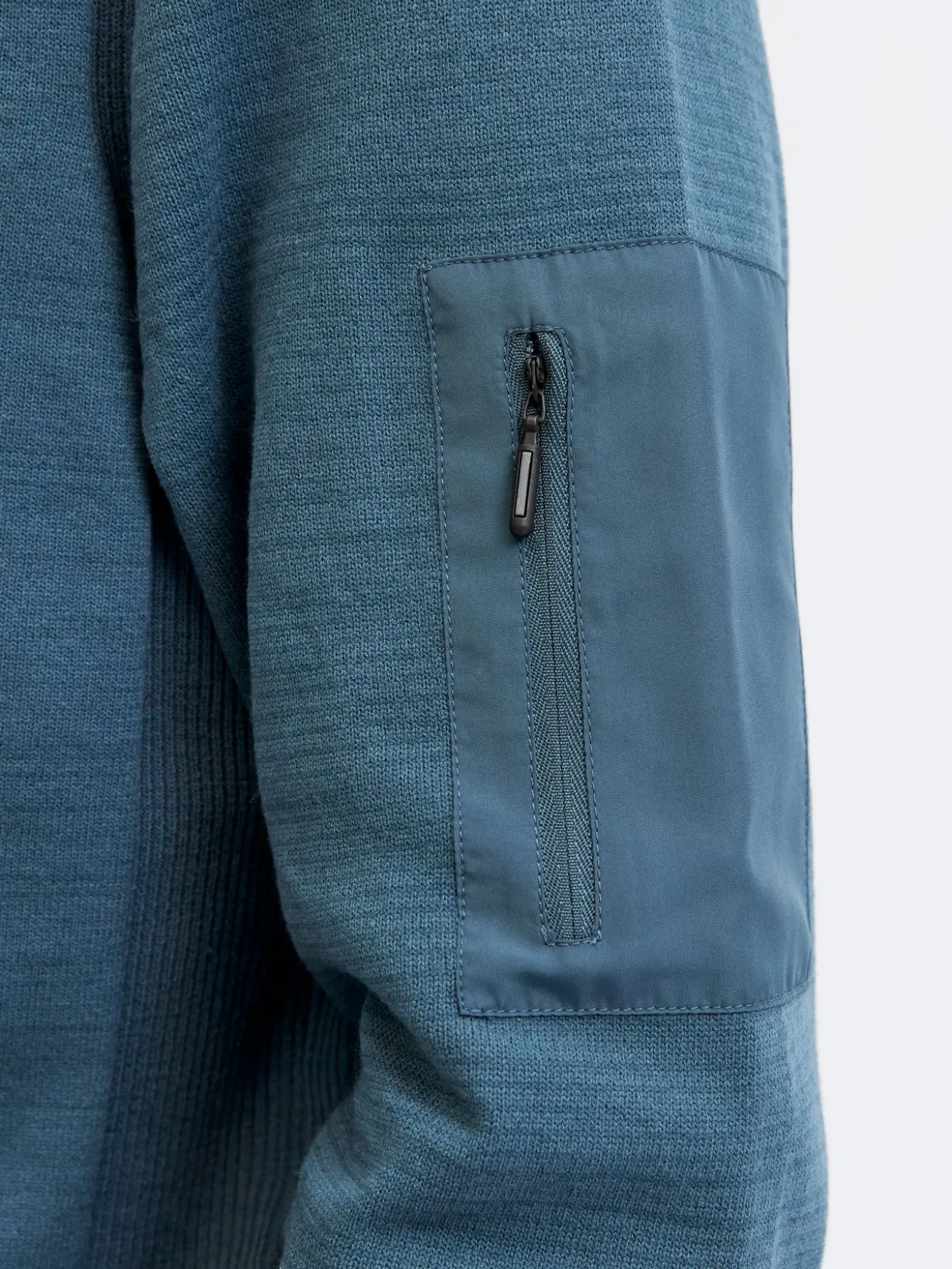 JCOMACE KNIT HALF ZIP SMU