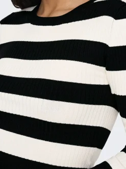 JDYPLUM L/S O-NECK PULLOVER KNT NOO