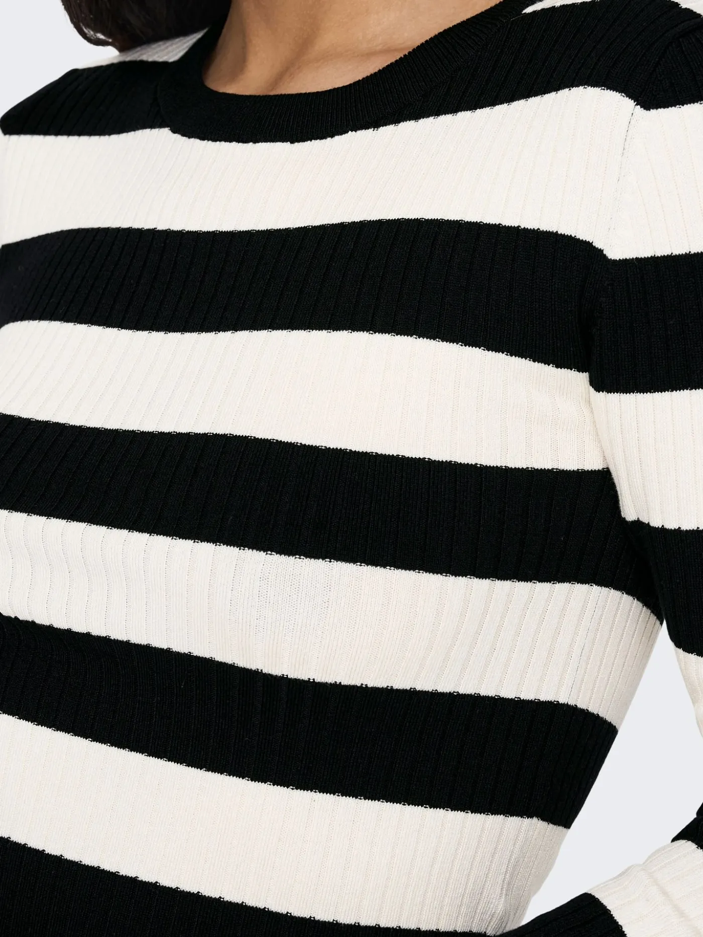 JDYPLUM L/S O-NECK PULLOVER KNT NOO