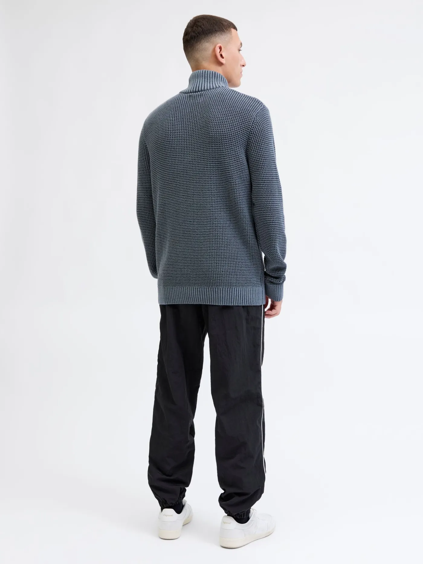 JJETHAN KNIT HIGH NECK