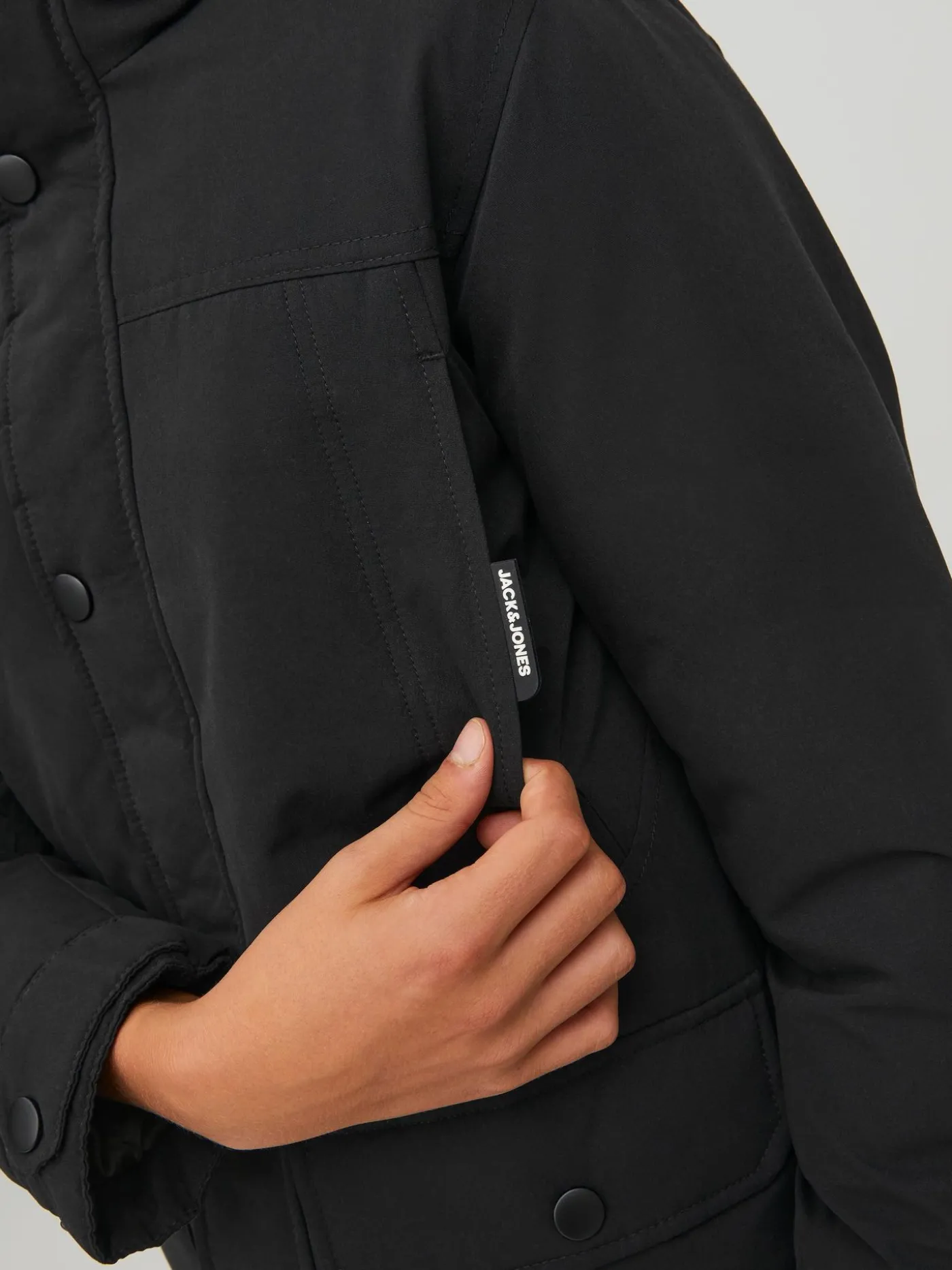 JJETIKO PARKA JNR - Black