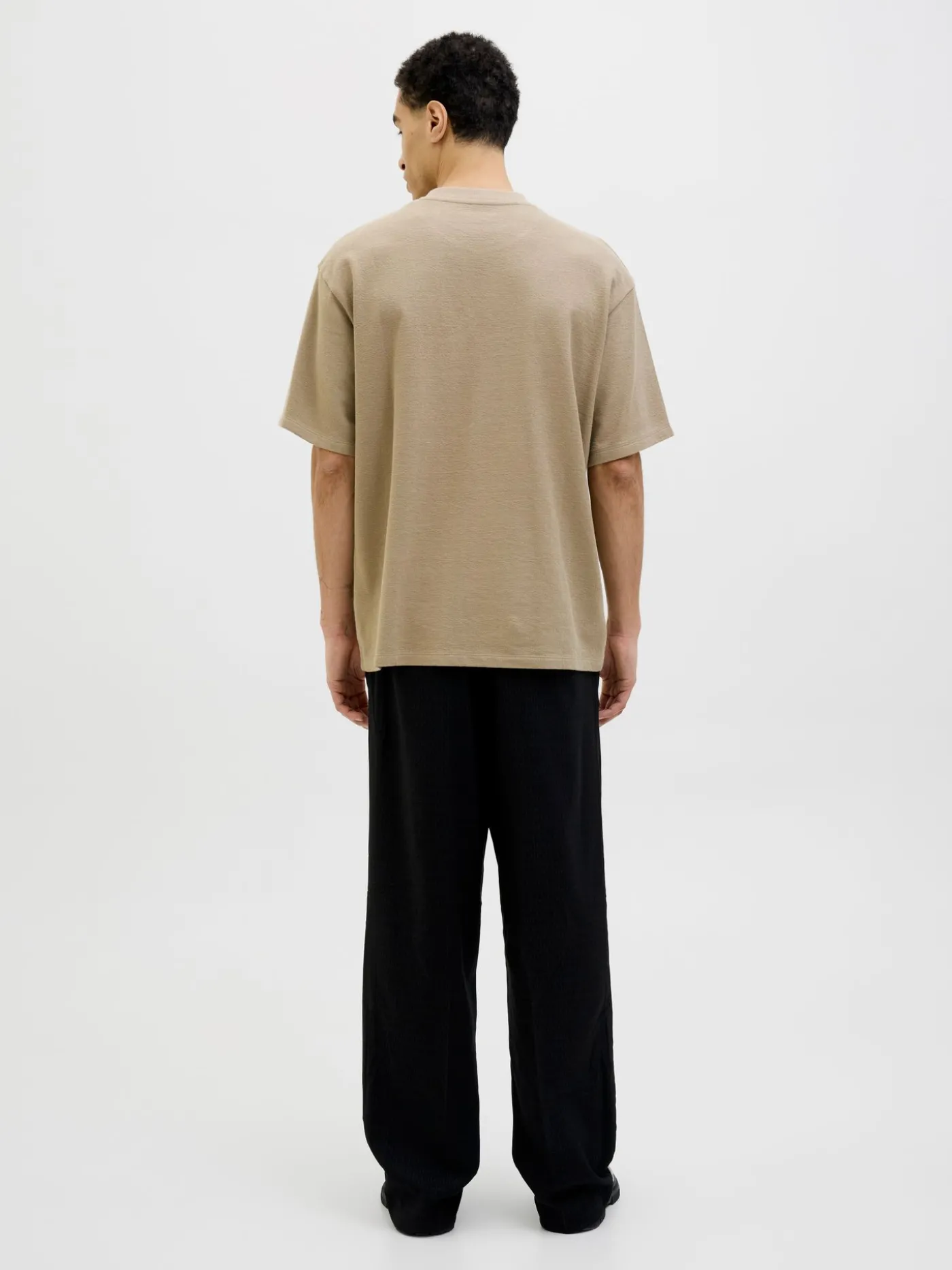 JJLOUI OSMOS TEE CREW NECK