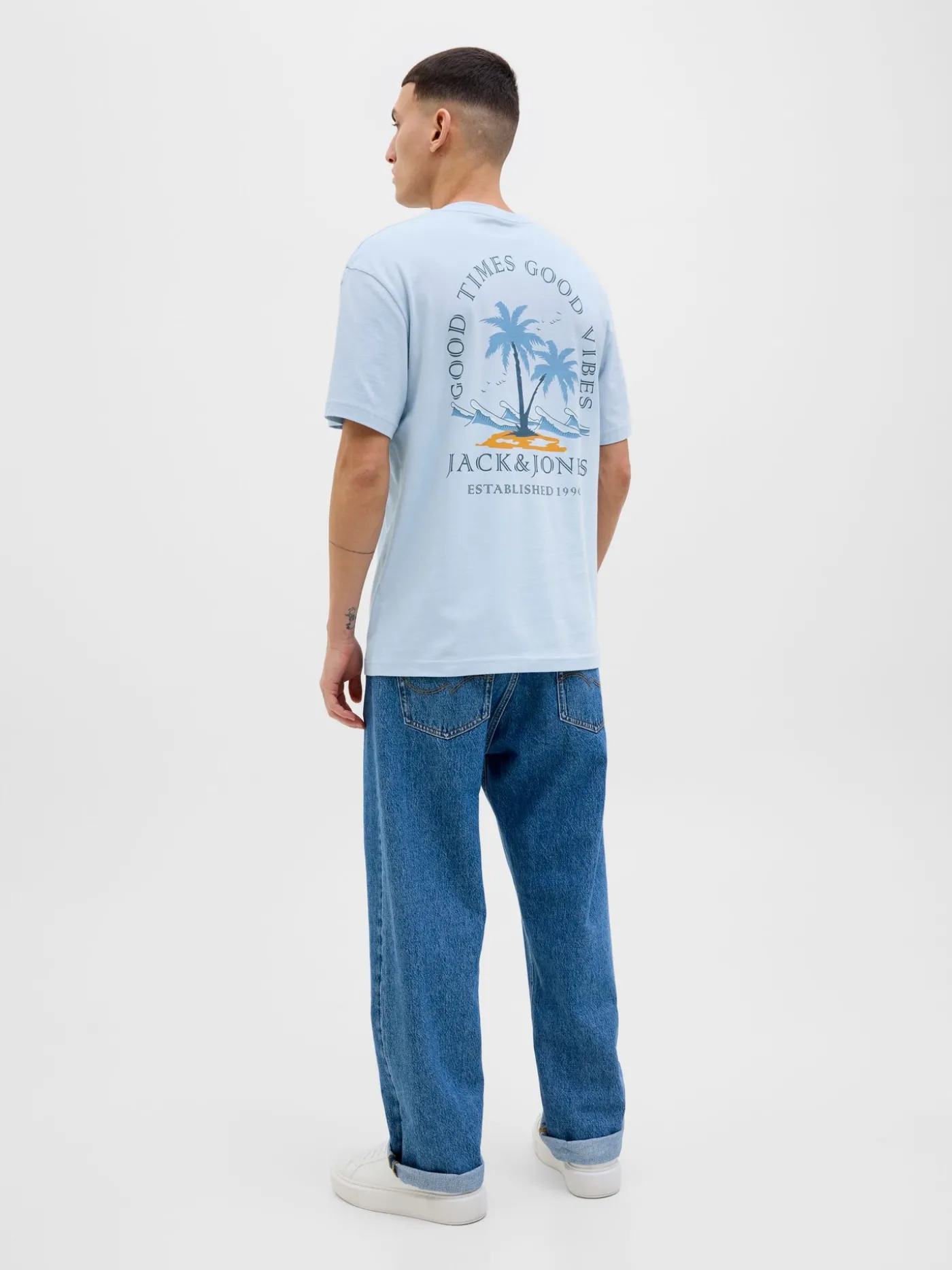 JJSUMMER VIBES TEE SS CREW NECK LN