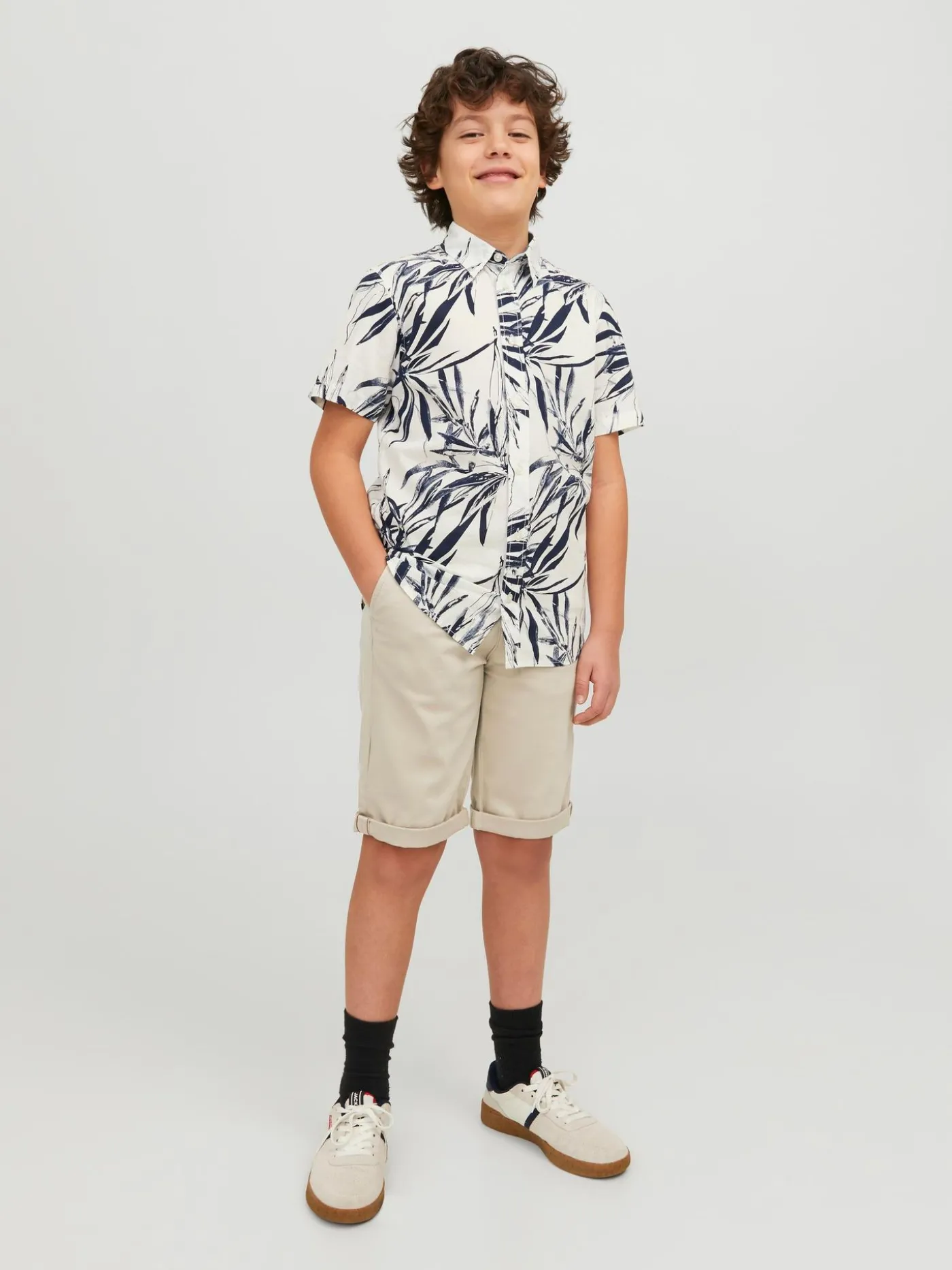 JPSTBOWIE JJSHORTS SOLID SA SN JNR