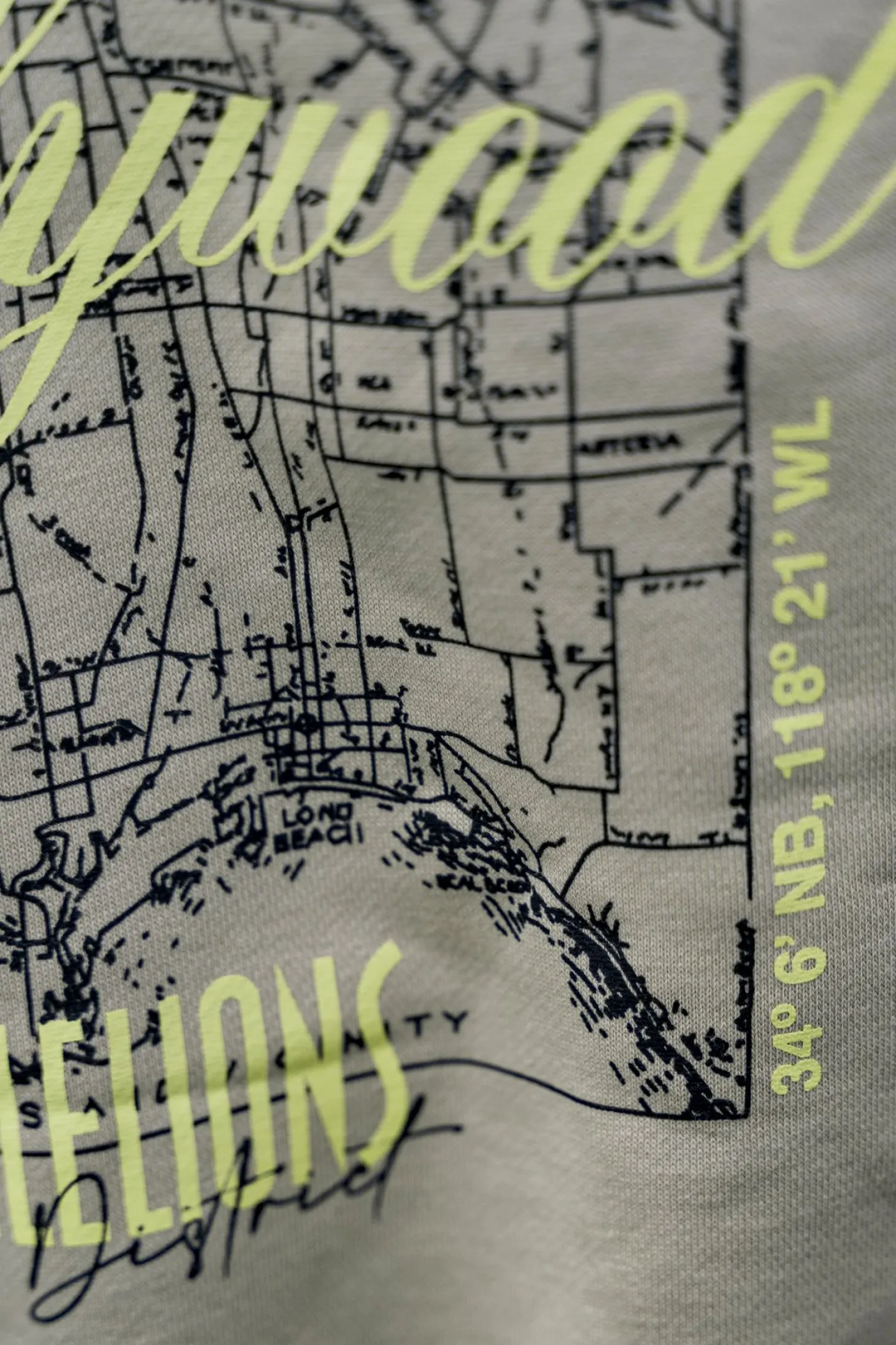 Junior Hollywood map sweater