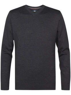 Men Knitwear V-Neck Basic