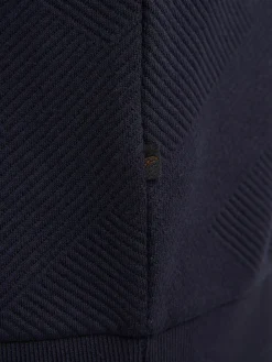 Men Sweater Round Neck