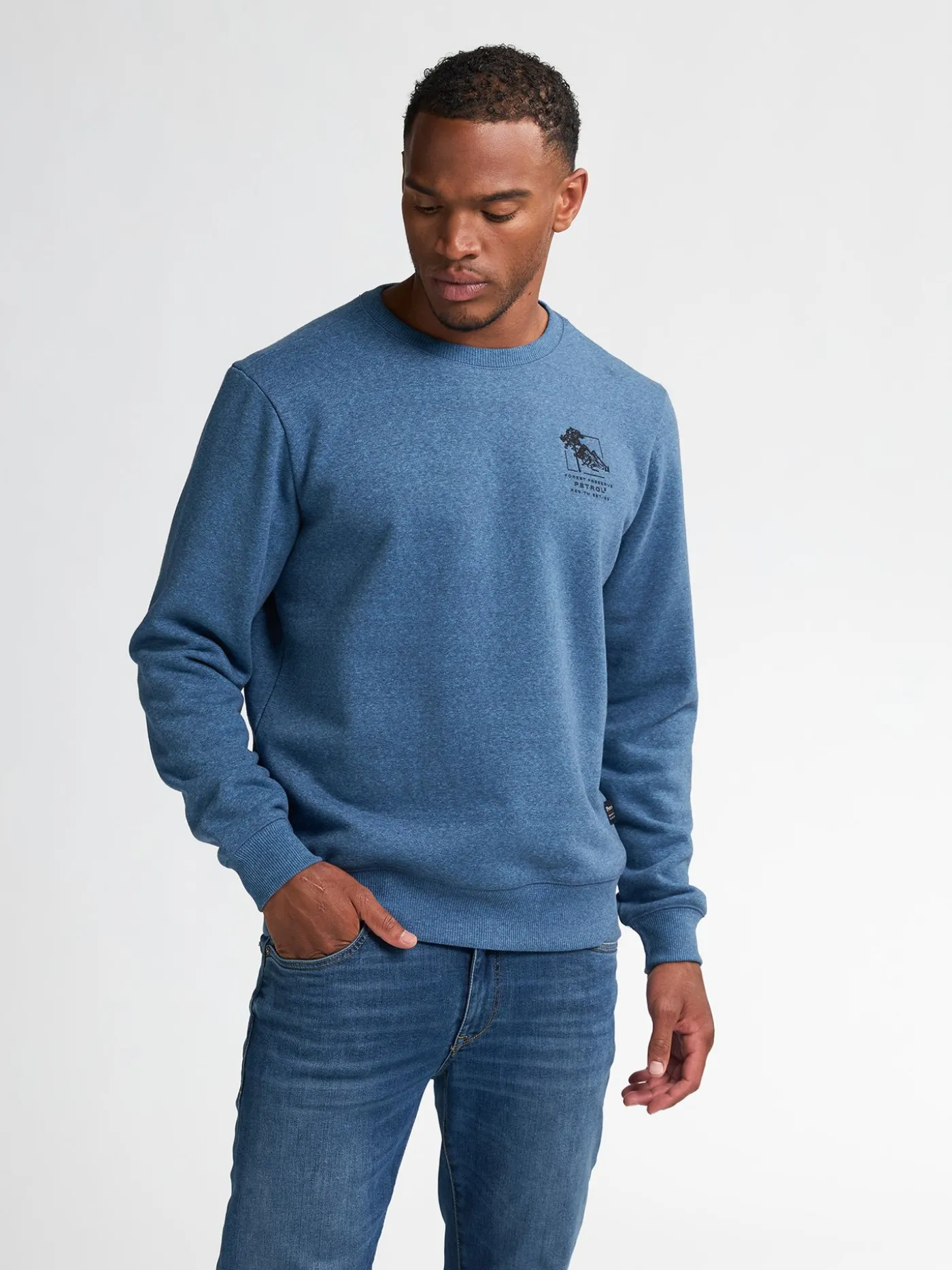 Men Sweater Round Neck