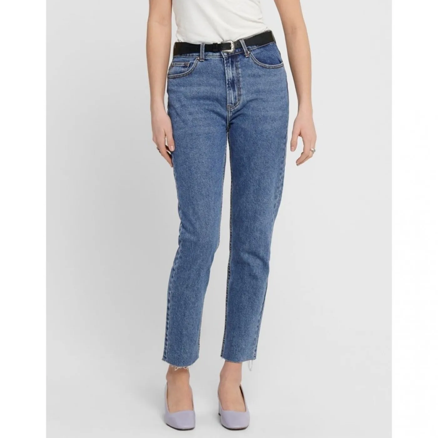 onlEmily life hw st raw cr an mae05 noos