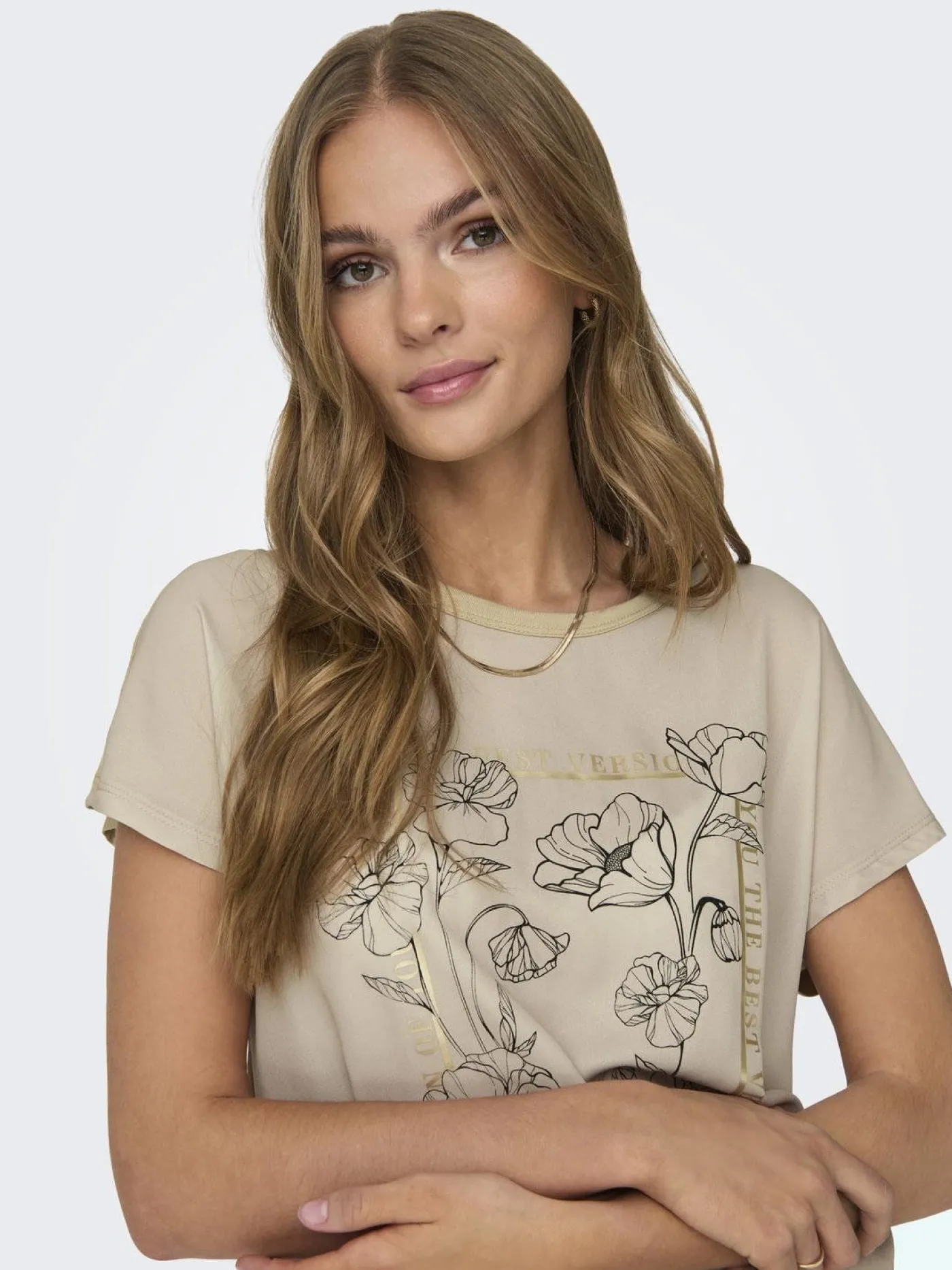 ONLFLORA RES S/S ART FOIL TOP BOX J