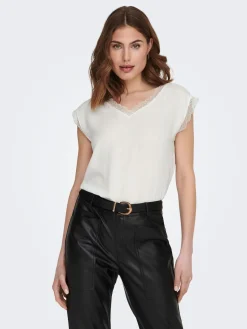 ONLJASMINA S/S V-NECK LACE TOP NOOS