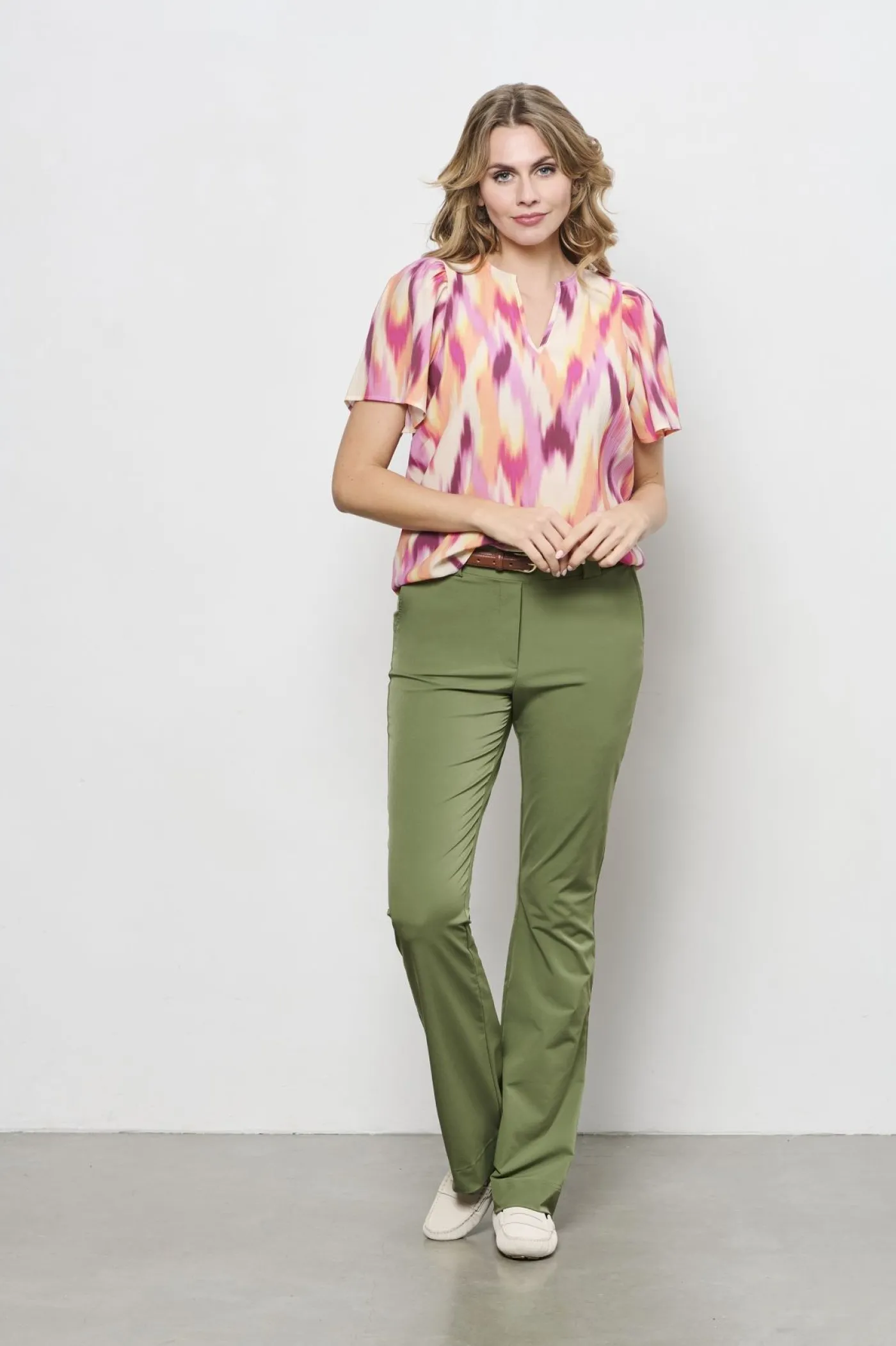 PENELOPE FLARE TRAVEL