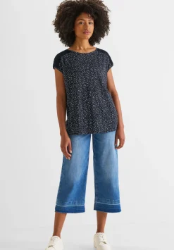 printed shirt w.lace shoulder