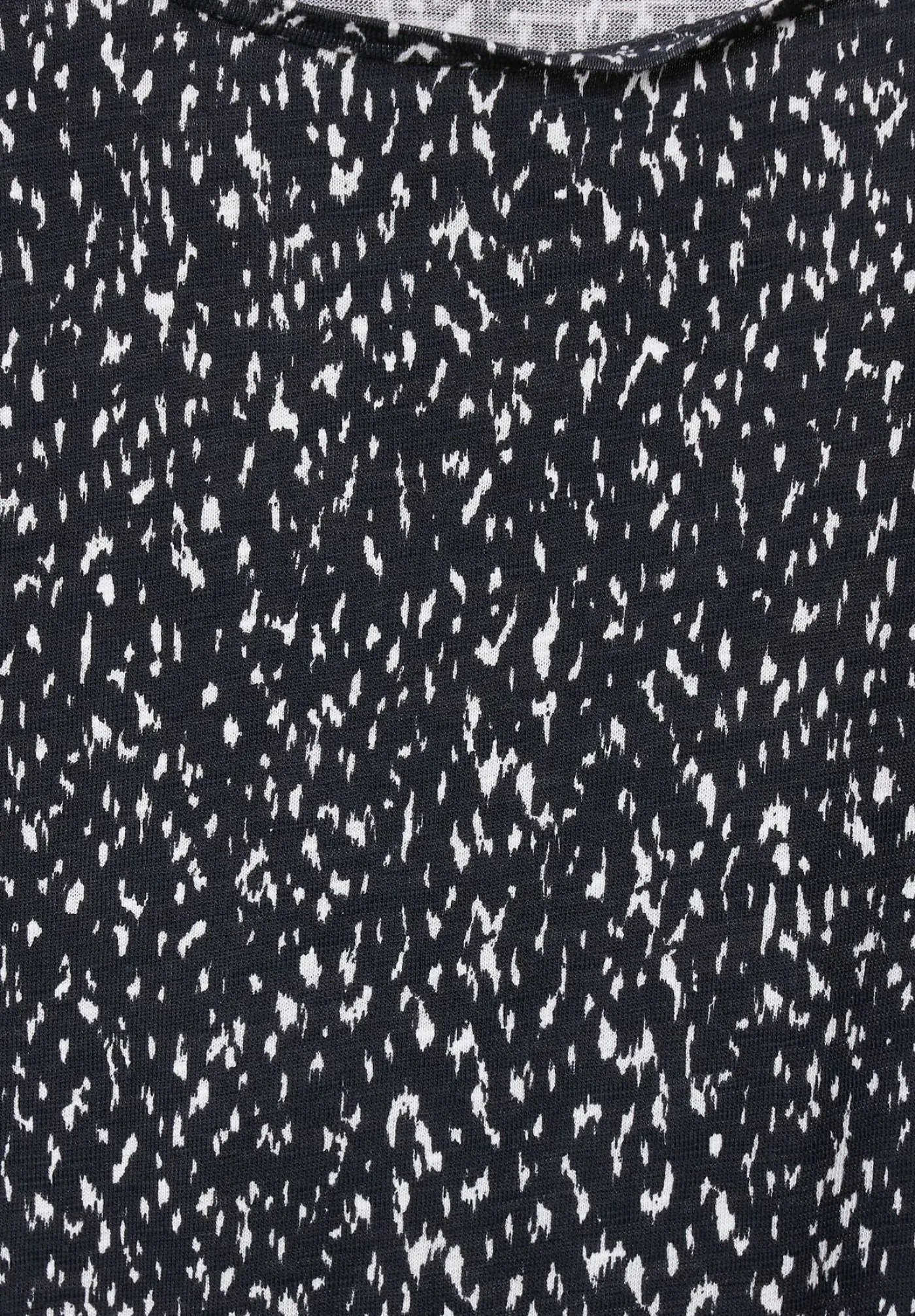 printed shirt w.lace shoulder