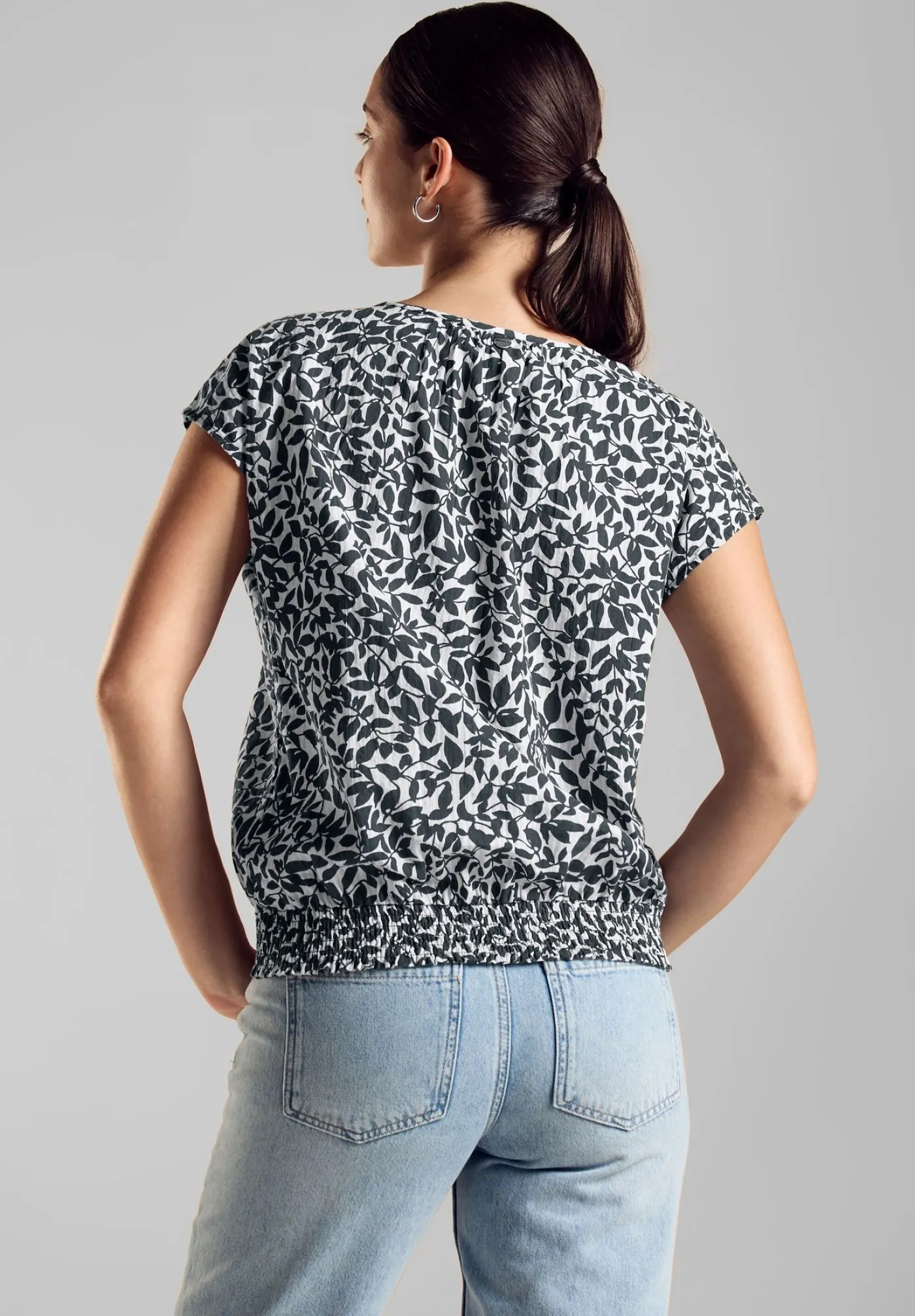 Printed shirtblouse w smok det