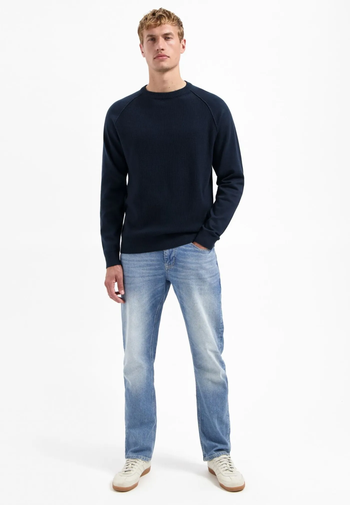 Pullover Crewneck Solid Waffle Knit