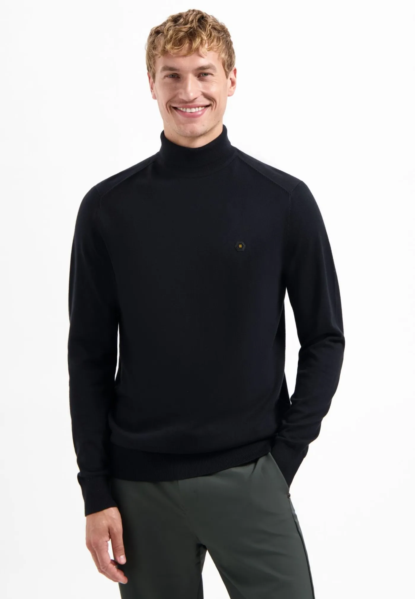 Pullover Roll Neck